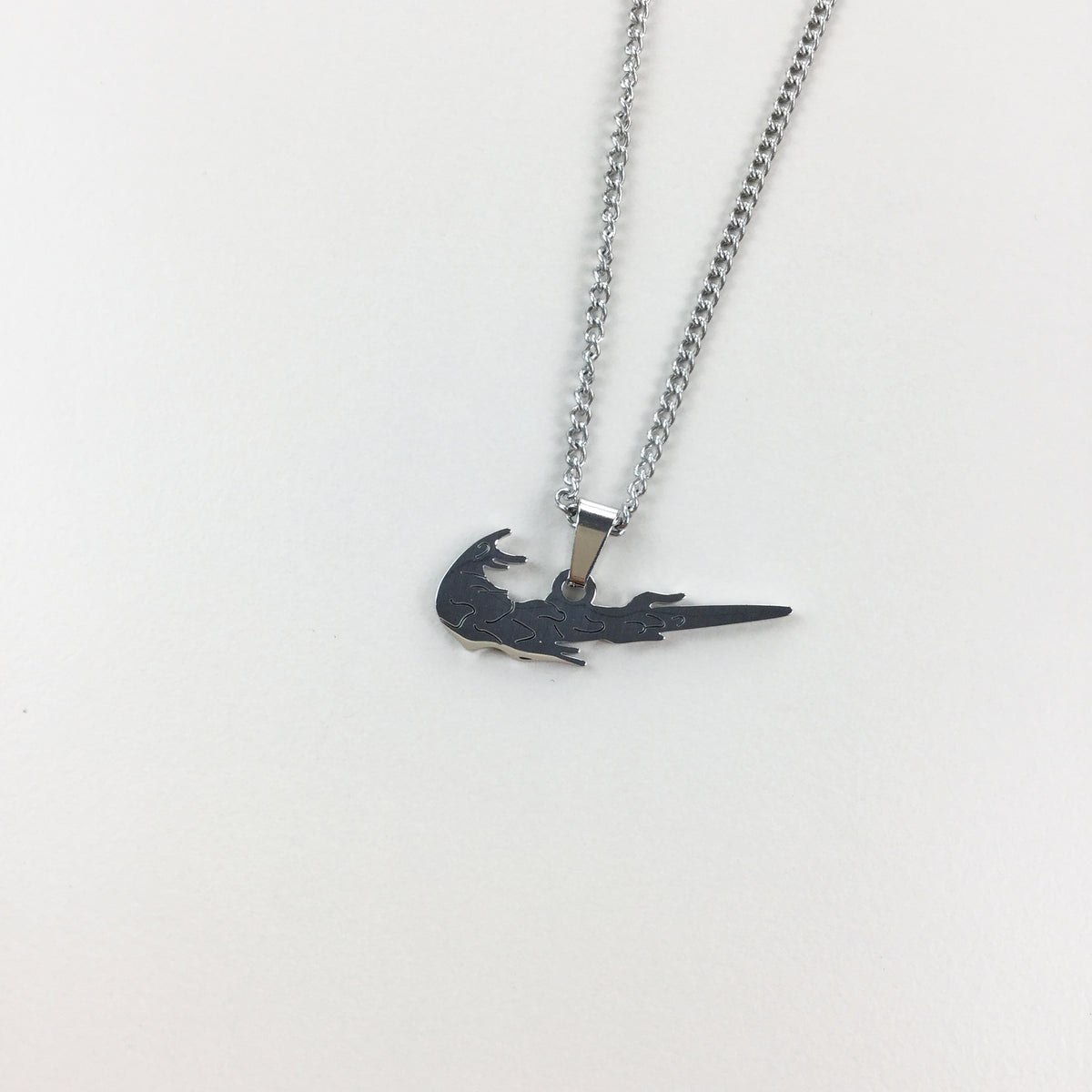 Nike Swoosh Necklace Silver – Freshmans Vintage