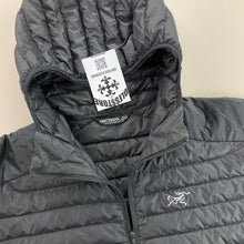 Load image into Gallery viewer, Arcteryx Jacket - Medium-ARCTERYX-olesstore-vintage-secondhand-shop-austria-österreich