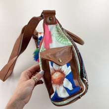 Load image into Gallery viewer, Desigual Strap Bag-DESIGUAL-olesstore-vintage-secondhand-shop-austria-österreich