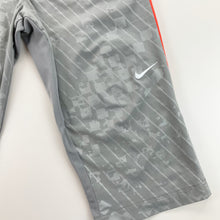 Load image into Gallery viewer, Nike Shorts - Medium-NIKE-olesstore-vintage-secondhand-shop-austria-österreich