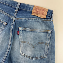 Load image into Gallery viewer, Levis Denim Shorts - W32-LEVI&#39;S-olesstore-vintage-secondhand-shop-austria-österreich