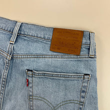 Load image into Gallery viewer, Levis Denim Shorts - W34-LEVI&#39;S-olesstore-vintage-secondhand-shop-austria-österreich