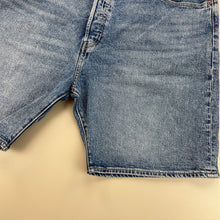 Load image into Gallery viewer, Levis Denim Shorts - W44-LEVI&#39;S-olesstore-vintage-secondhand-shop-austria-österreich