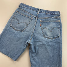 Load image into Gallery viewer, Levis Denim Shorts - W34-LEVI&#39;S-olesstore-vintage-secondhand-shop-austria-österreich