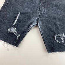 Load image into Gallery viewer, Levis Denim Shorts - W34-LEVI&#39;S-olesstore-vintage-secondhand-shop-austria-österreich