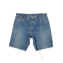 Load image into Gallery viewer, Levis Denim Shorts - W33-LEVI&#39;S-olesstore-vintage-secondhand-shop-austria-österreich