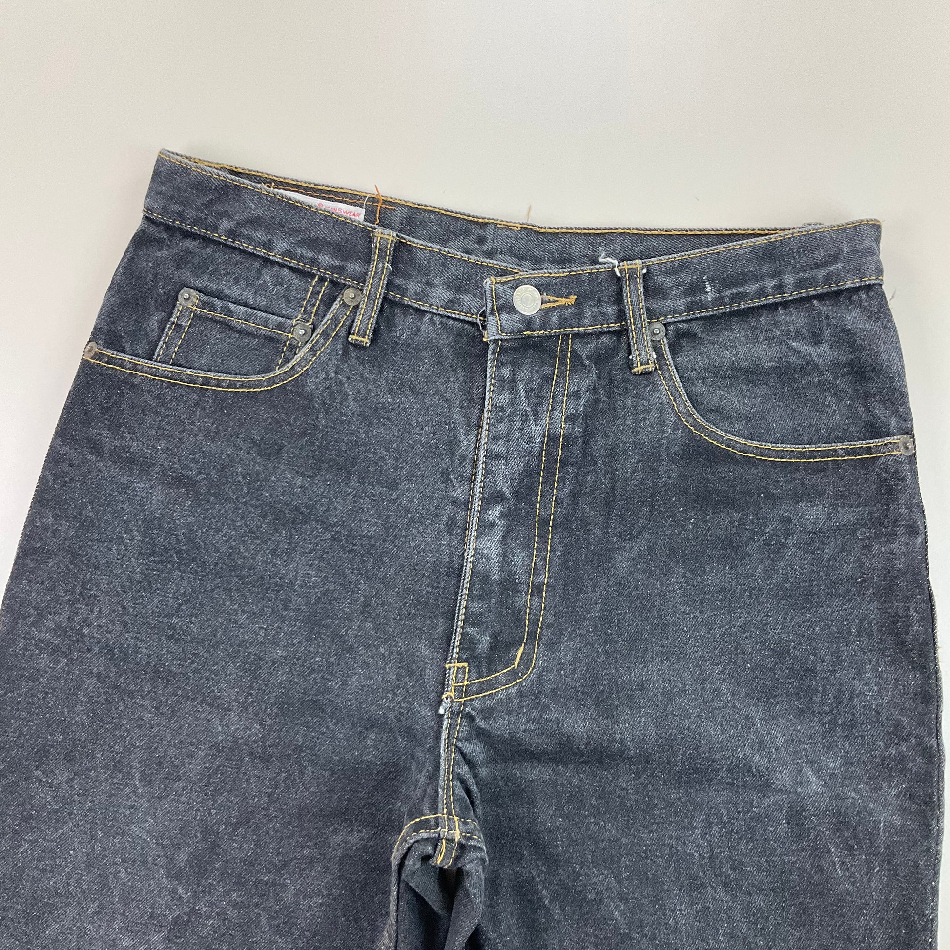 Levis Denim Shorts - W34-LEVI'S-olesstore-vintage-secondhand-shop-austria-österreich