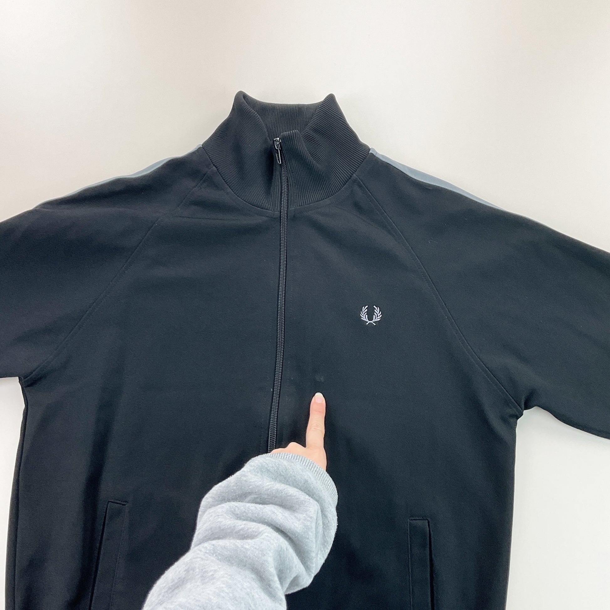 Fred Perry Track Jacket - Small-FRED PERRY-olesstore-vintage-secondhand-shop-austria-österreich