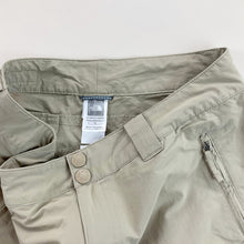 Load image into Gallery viewer, The North Face Shorts - Women/M-THE NORTH FACE-olesstore-vintage-secondhand-shop-austria-österreich