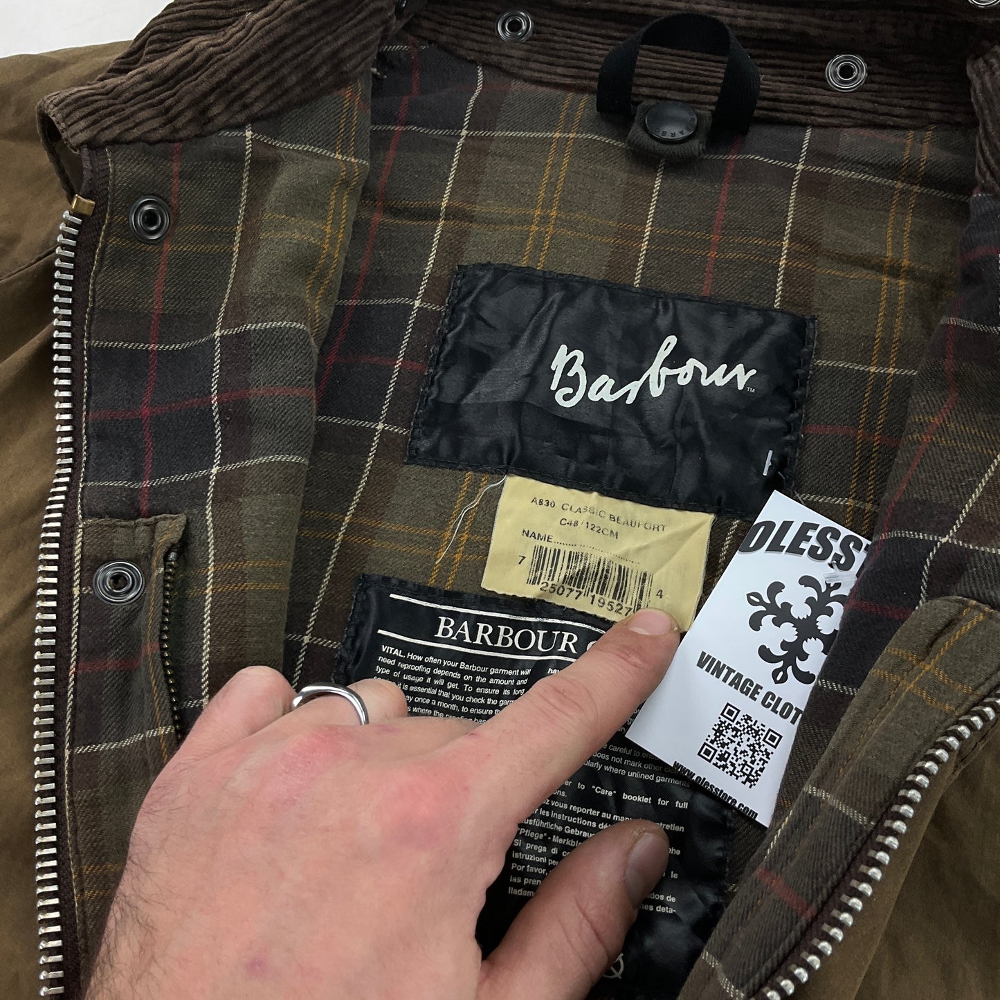 Barbour A830 Classic Beaufort Wax Jacket - C48/122cm-BARBOUR-olesstore-vintage-secondhand-shop-austria-österreich