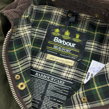 Load image into Gallery viewer, Barbour A150 Beaufort Wax Jacket - C44/112cm-BARBOUR-olesstore-vintage-secondhand-shop-austria-österreich