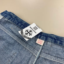 Load image into Gallery viewer, Levis Denim Shorts - W34-LEVI&#39;S-olesstore-vintage-secondhand-shop-austria-österreich