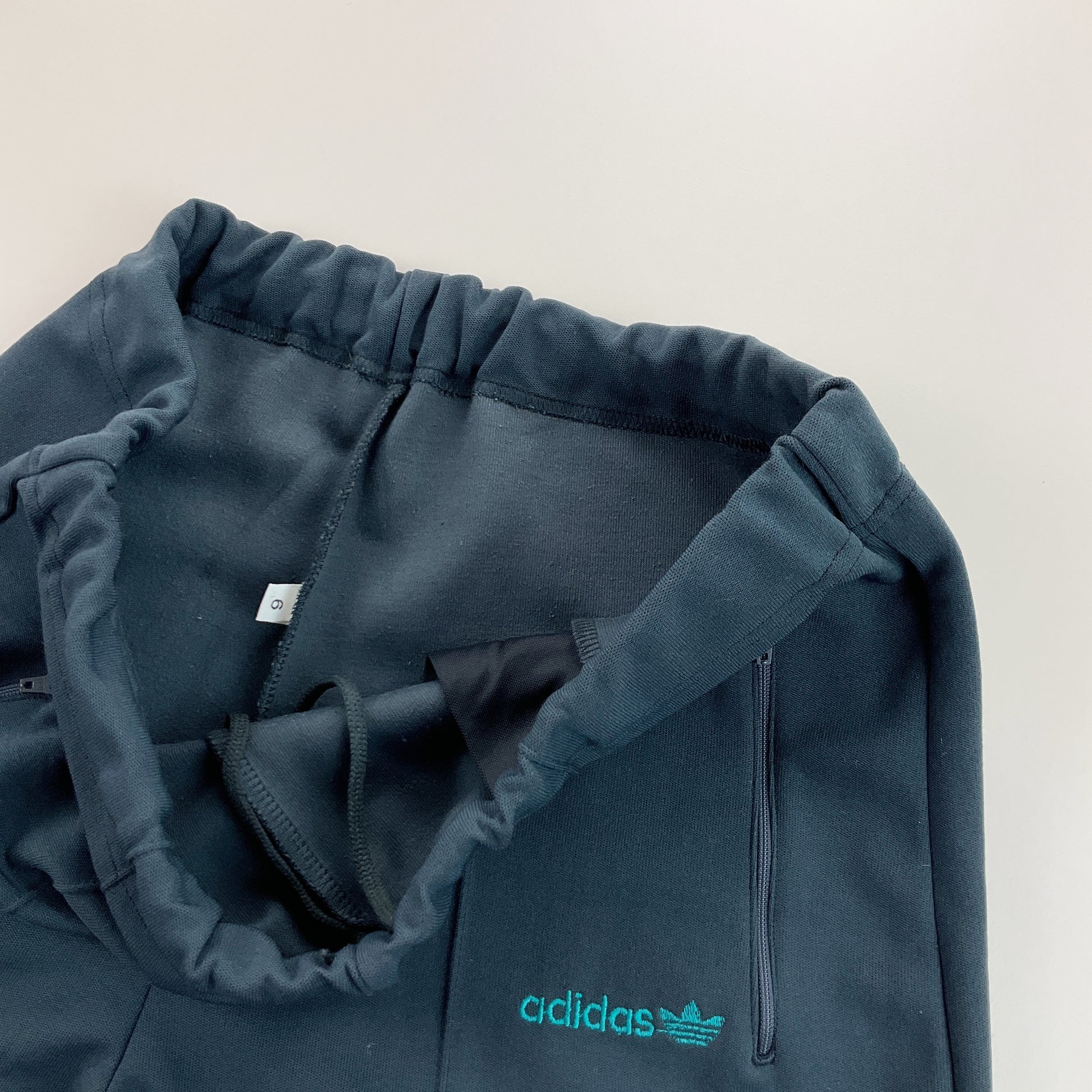 Adidas Tracksuit - Large-ADIDAS-olesstore-vintage-secondhand-shop-austria-österreich