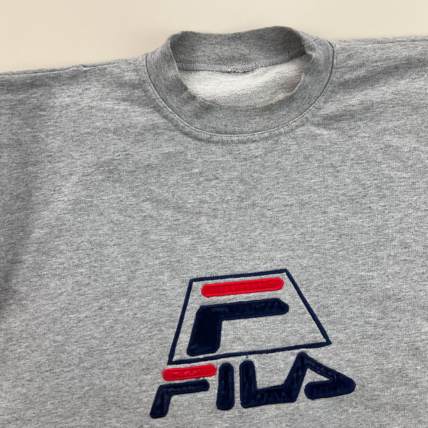 Fila 3D Logo Sweatshirt - XXL-FILA-olesstore-vintage-secondhand-shop-austria-österreich