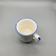 Load image into Gallery viewer, Gmundner Keramik Kaffeetasse Tupferl Blau Ø7cm-Gmundner Keramik-olesstore-vintage-secondhand-shop-austria-österreich