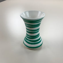 Load image into Gallery viewer, Gmundner Keramik Vase Grüngeflammt Ø9cm-Gmundner Keramik-olesstore-vintage-secondhand-shop-austria-österreich