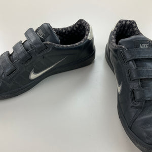 Nike 00s Shoes - EUR43-NIKE-olesstore-vintage-secondhand-shop-austria-österreich