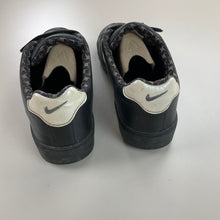 Load image into Gallery viewer, Nike 00s Shoes - EUR43-NIKE-olesstore-vintage-secondhand-shop-austria-österreich