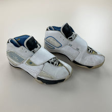 Load image into Gallery viewer, Reebok Answer 11 Sneaker - EUR44-REEBOK-olesstore-vintage-secondhand-shop-austria-österreich