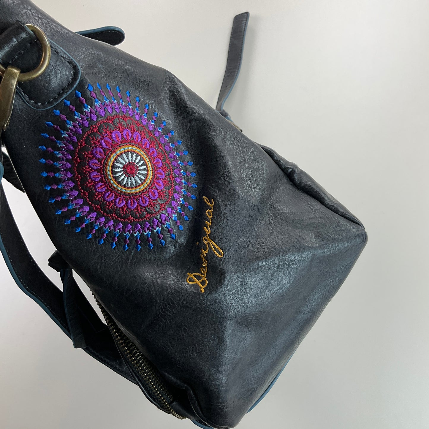 Desigual Handle/Strap Bag-DESIGUAL-olesstore-vintage-secondhand-shop-austria-österreich