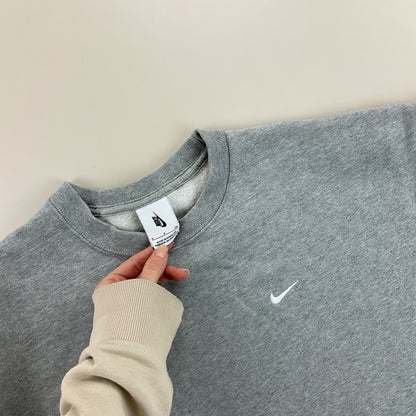 Nike Swoosh Sweatshirt - Small-NIKE-olesstore-vintage-secondhand-shop-austria-österreich