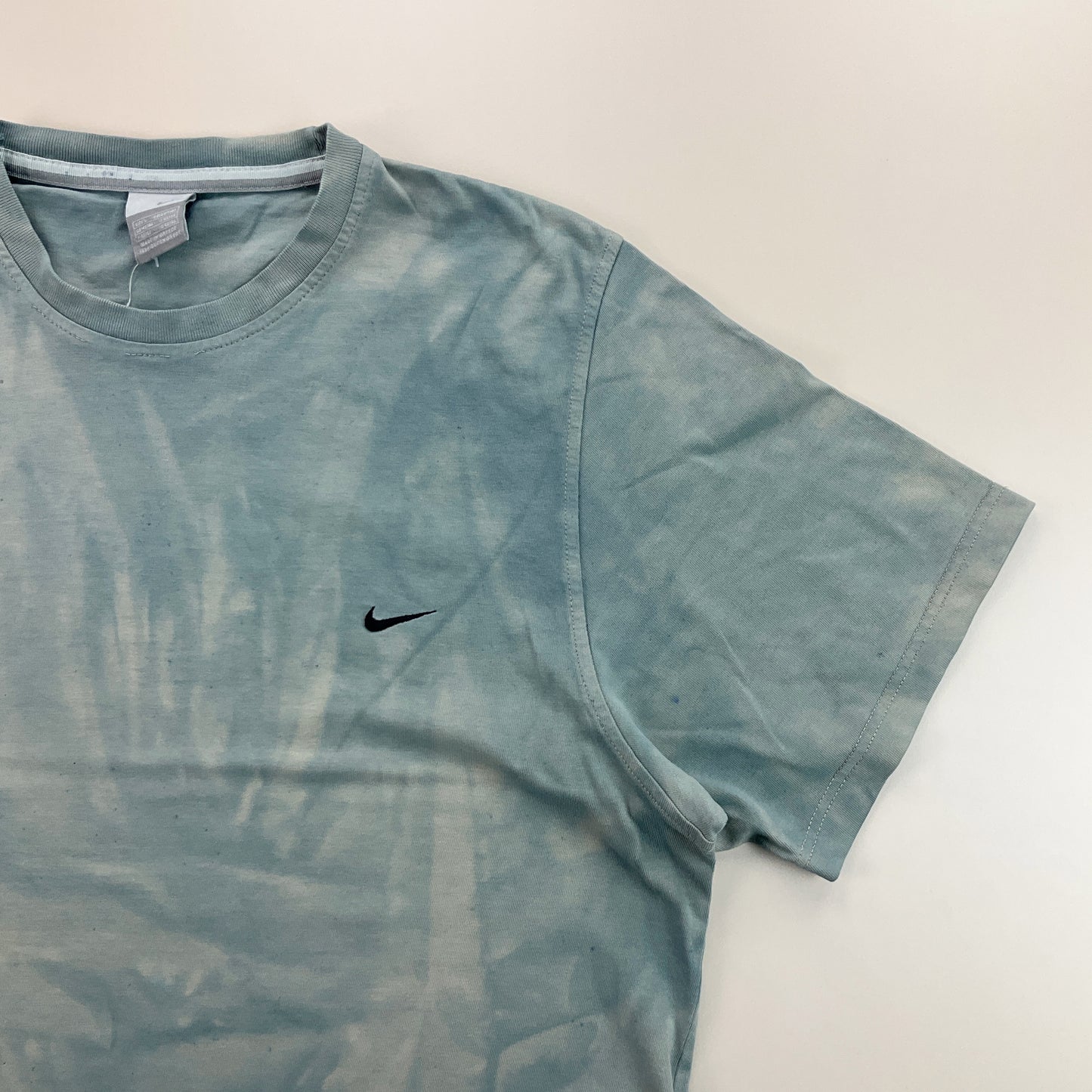 Nike Swoosh 00s Tie Dye T-Shirt - Large-NIKE-olesstore-vintage-secondhand-shop-austria-österreich