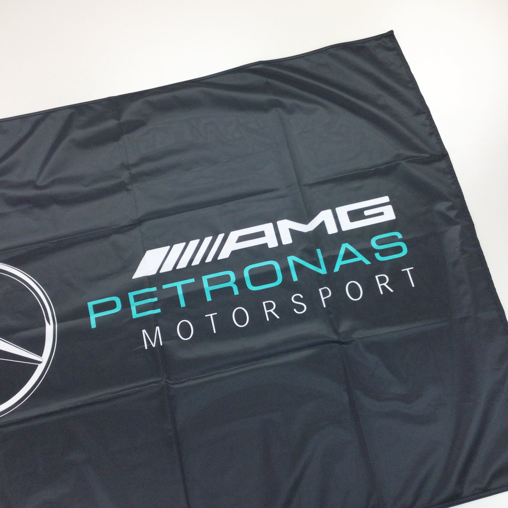 Mercedes AMG Flag-MERCEDES-olesstore-vintage-secondhand-shop-austria-österreich