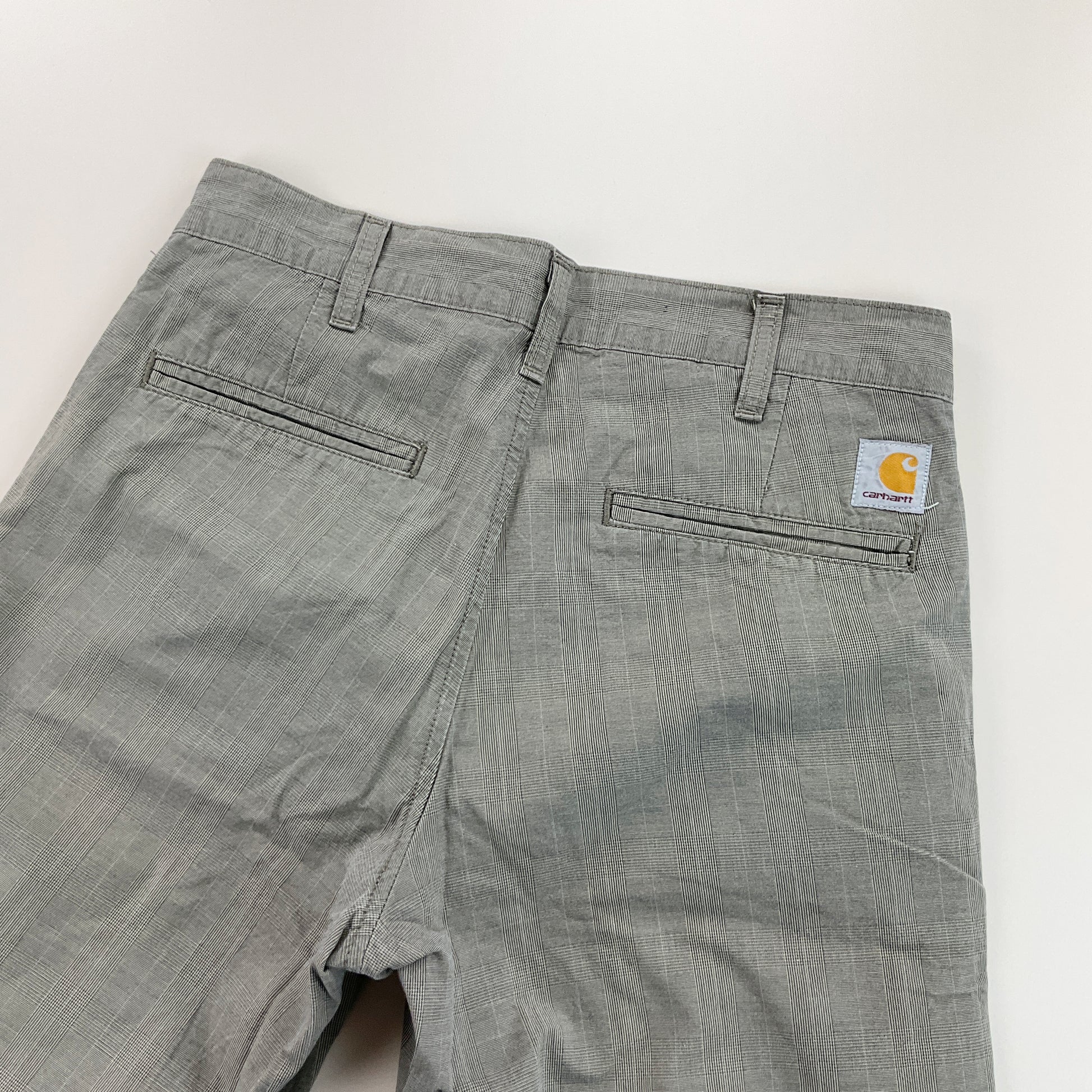 Carhartt Presenter Bermuda Shorts - W29-CARHARTT-olesstore-vintage-secondhand-shop-austria-österreich