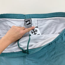 Load image into Gallery viewer, Nike Shorts - XXL-NIKE-olesstore-vintage-secondhand-shop-austria-österreich