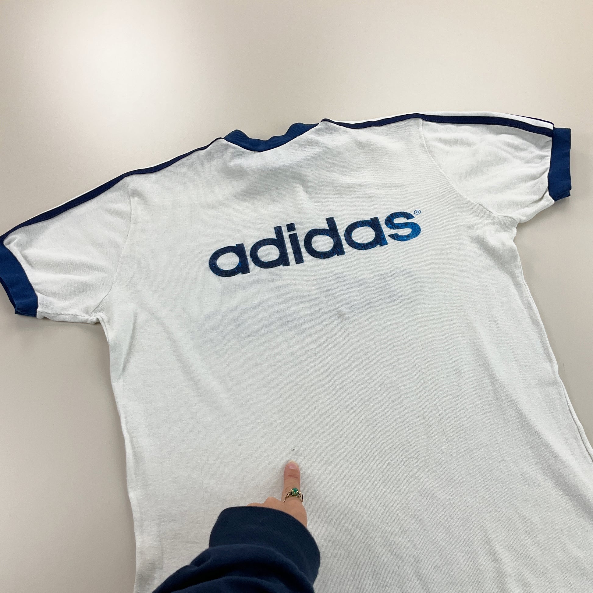 Adidas 70s T-Shirt - Small-ADIDAS-olesstore-vintage-secondhand-shop-austria-österreich