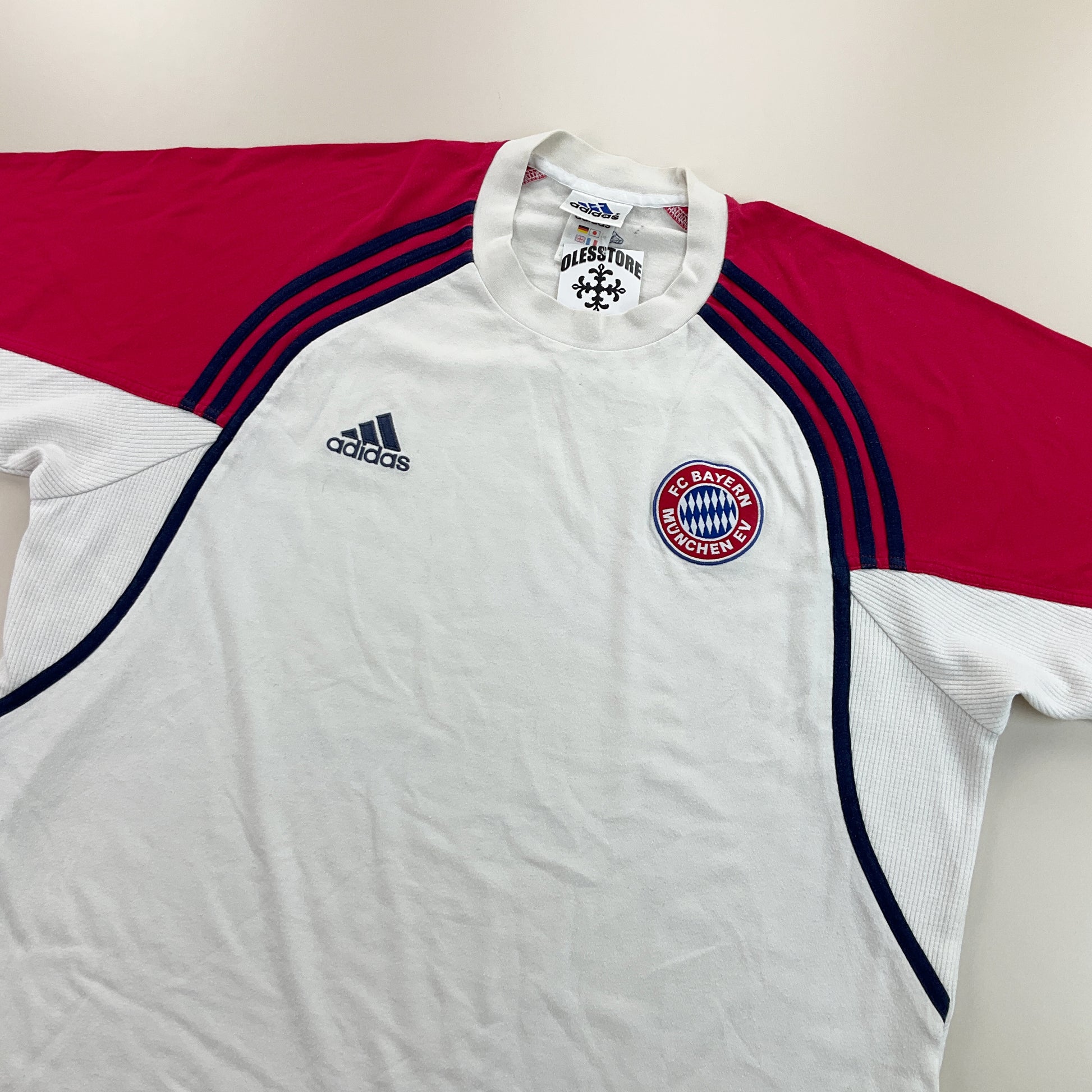 Adidas x FC Bayern Muenchen T-Shirt - Large-ADIDAS-olesstore-vintage-secondhand-shop-austria-österreich