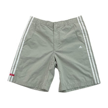 Load image into Gallery viewer, Adidas Shorts - Medium-Adidas-olesstore-vintage-secondhand-shop-austria-österreich