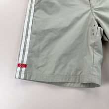 Load image into Gallery viewer, Adidas Shorts - Medium-Adidas-olesstore-vintage-secondhand-shop-austria-österreich