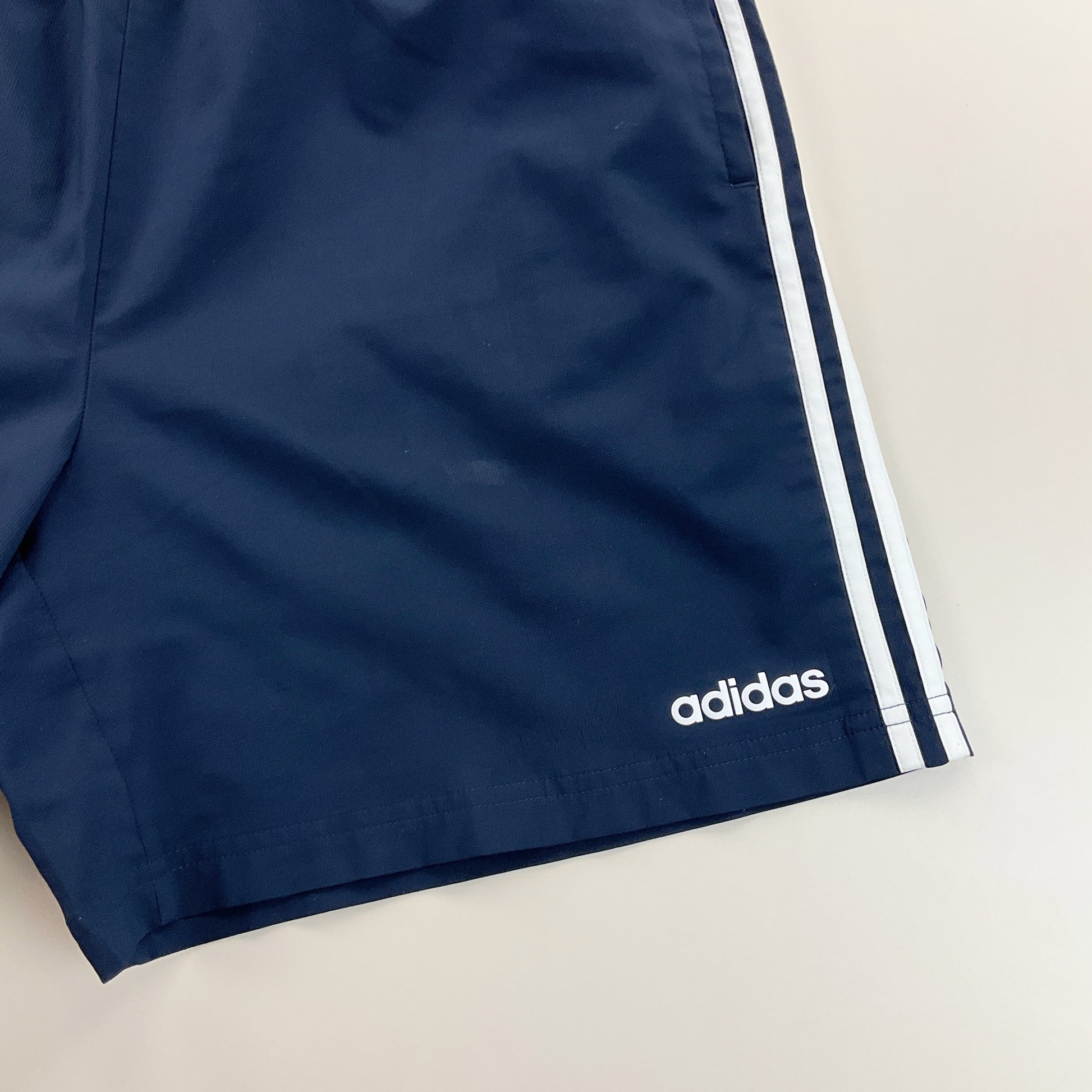 Adidas Shorts - XL-Adidas-olesstore-vintage-secondhand-shop-austria-österreich