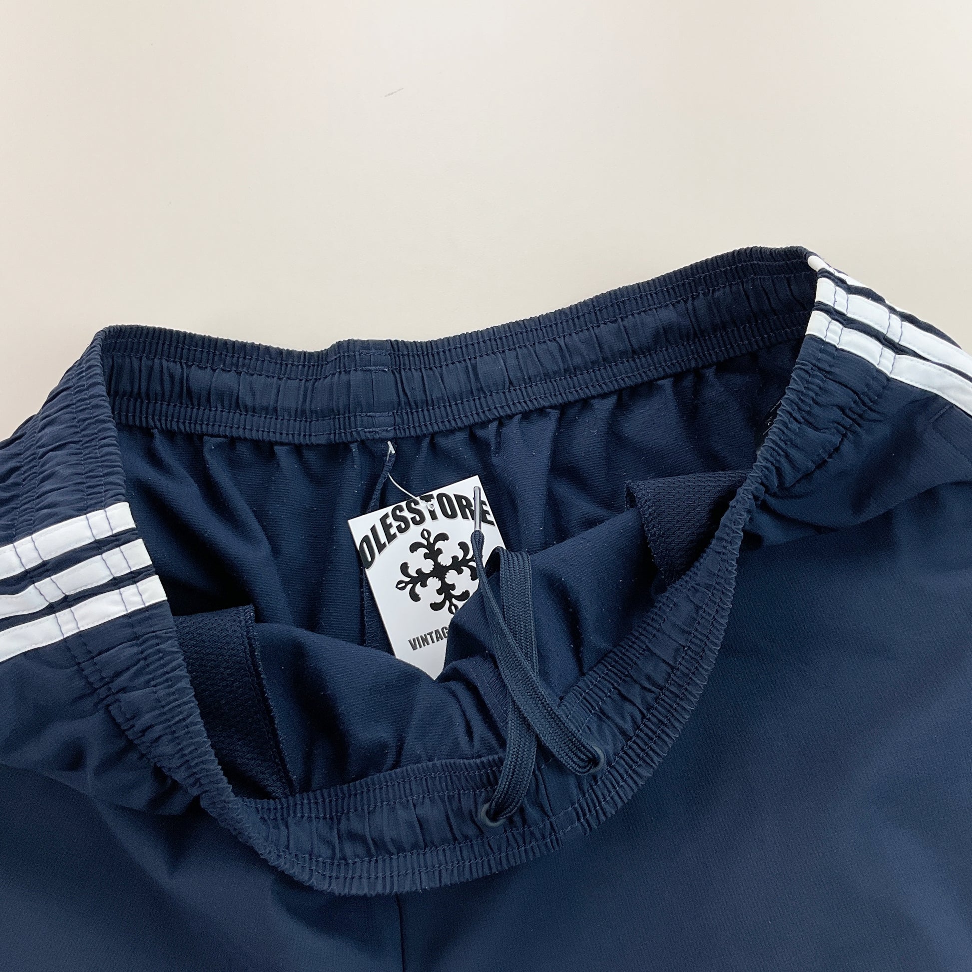 Adidas Shorts - XL-Adidas-olesstore-vintage-secondhand-shop-austria-österreich