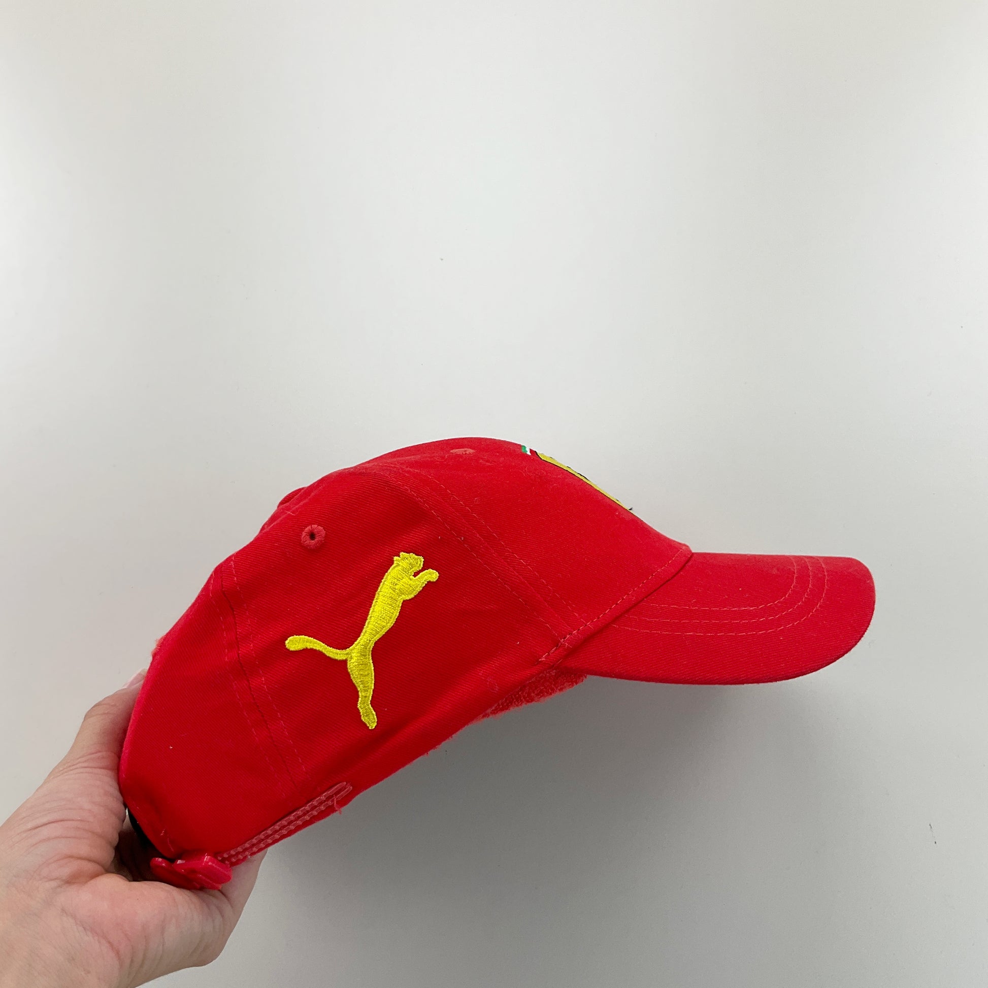 Ferrari x Puma Cap-FERRARI-olesstore-vintage-secondhand-shop-austria-österreich