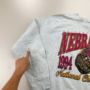 University Nebraska 1994 Sweatshirt - Large-FRUIT OF THE LOOM-olesstore-vintage-secondhand-shop-austria-österreich