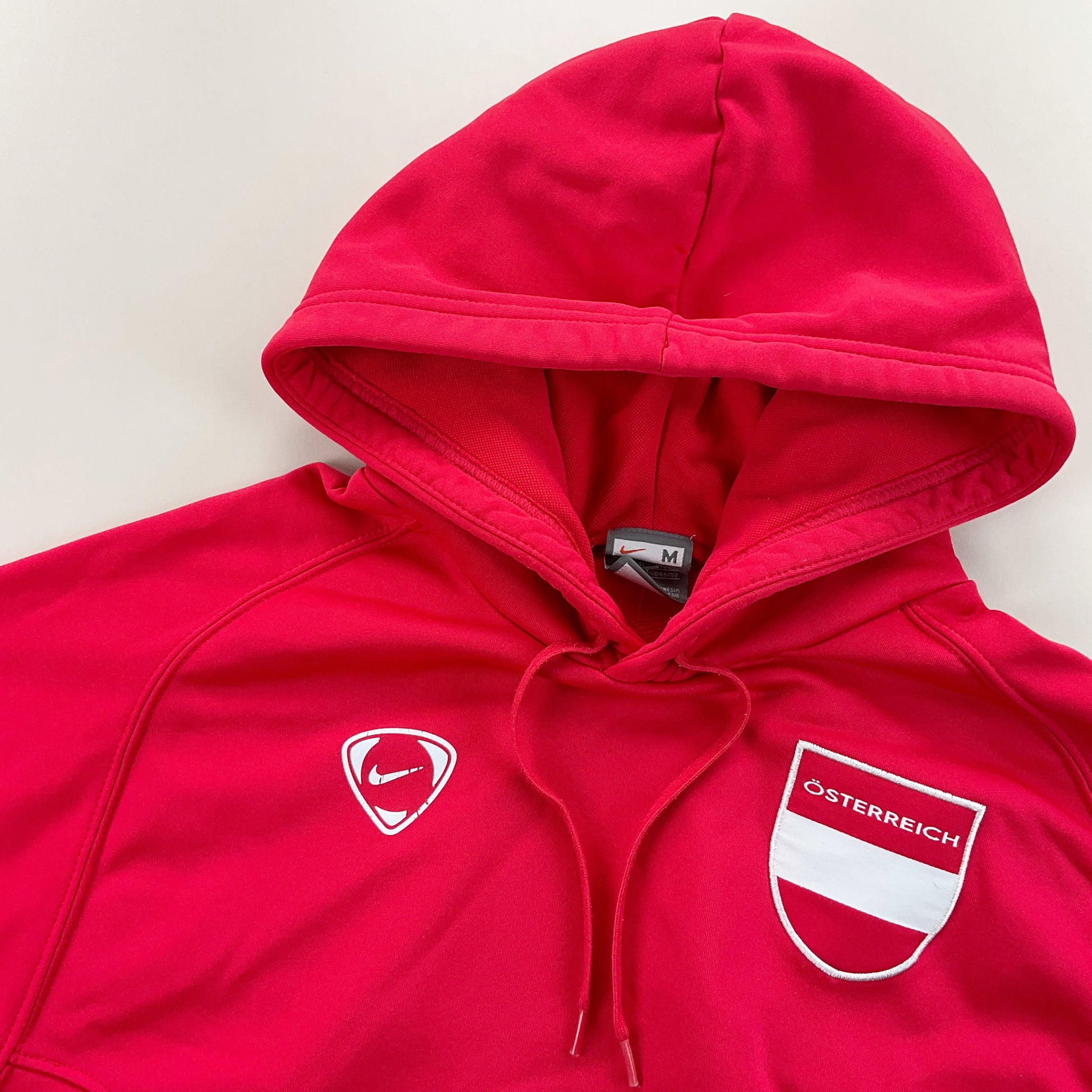 Nike Austria Hoodie - Medium-NIKE-olesstore-vintage-secondhand-shop-austria-österreich