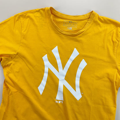 New Era New York Yankees T-Shirt - Medium-NEW ERA-olesstore-vintage-secondhand-shop-austria-österreich