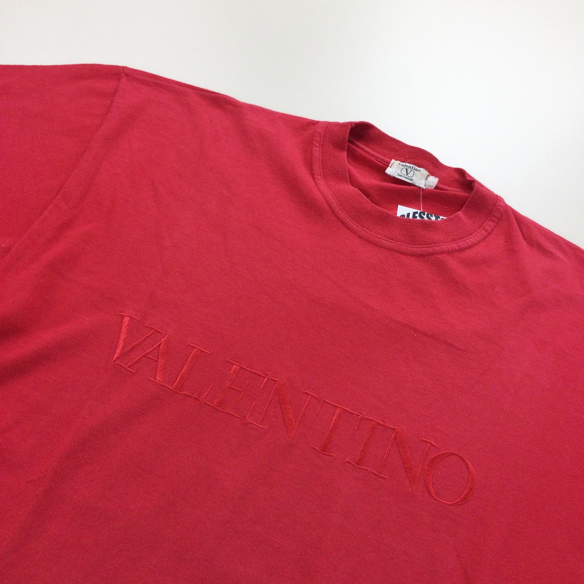 Valentino 90s Spellout T-Shirt - Large-VALENTINO-olesstore-vintage-secondhand-shop-austria-österreich