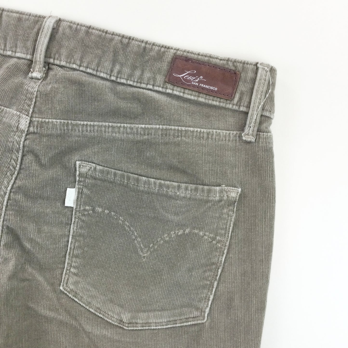 Levi's Corduroy Pant - W28 L30-LEVI'S-olesstore-vintage-secondhand-shop-austria-österreich