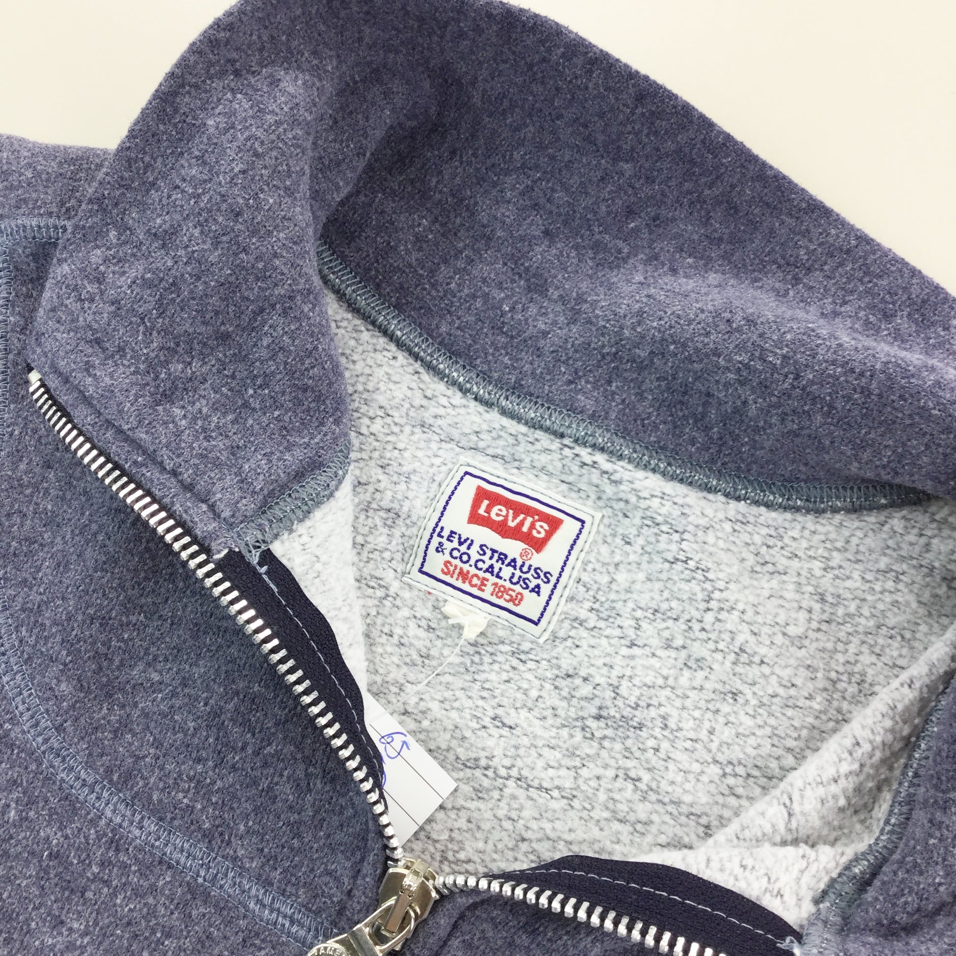 Levi's 1/4 Zip Sweatshirt - Medium-LEVI'S-olesstore-vintage-secondhand-shop-austria-österreich